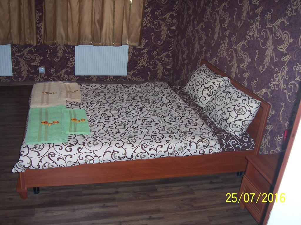 Apartments In Center Vinnytsia Exteriör bild
